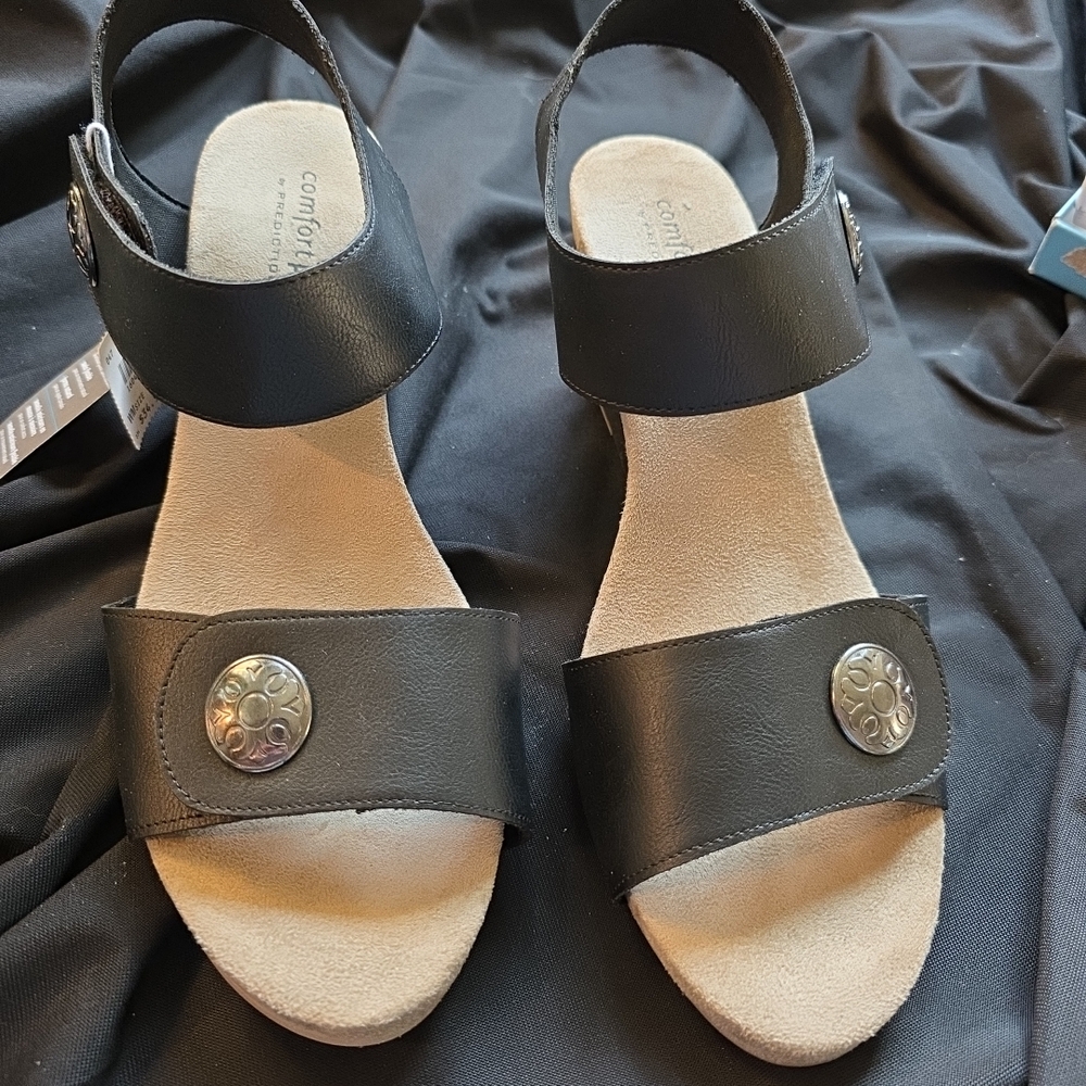 comfort plus by Predictions Black Sandals - Women's Size 11w